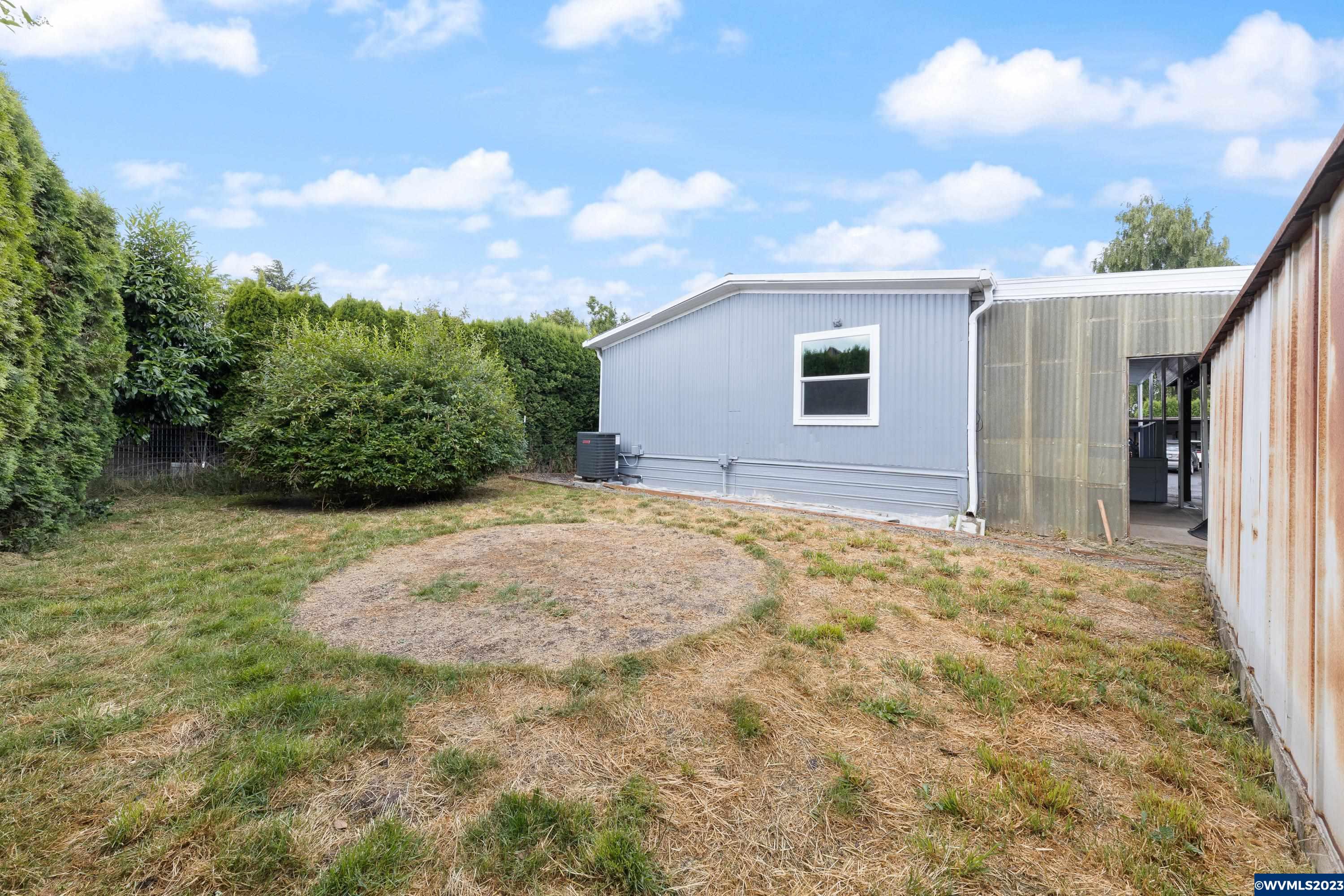 141 South 17th Street, Unit 3 Independence, OR 97351 - Photo 24 of 28