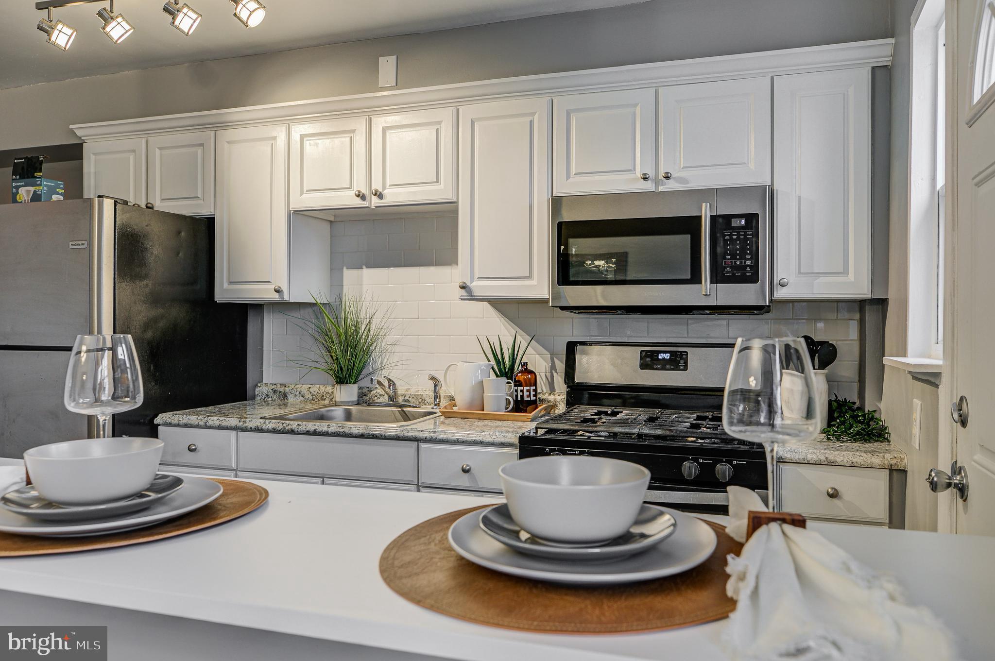 5556 Channing Road Baltimore, MD 21229 - Photo 17 of 44