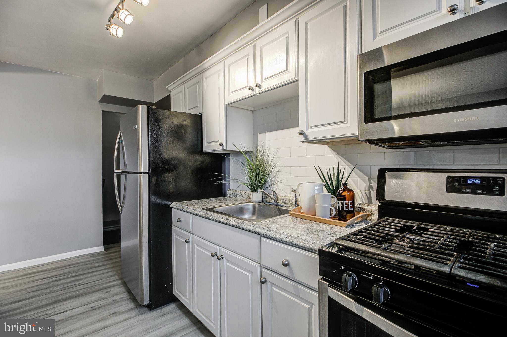 5556 Channing Road Baltimore, MD 21229 - Photo 22 of 44