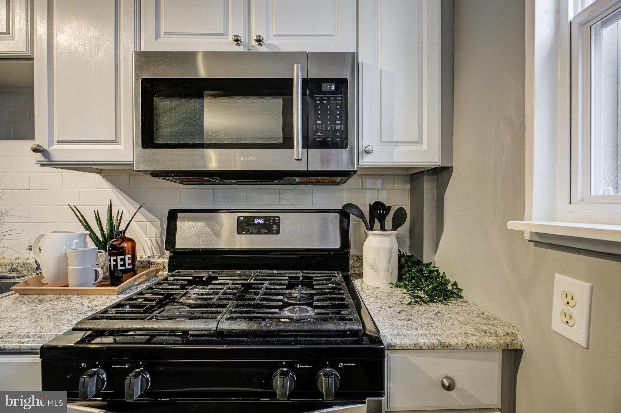 5556 Channing Road Baltimore, MD 21229 - Photo 23 of 44