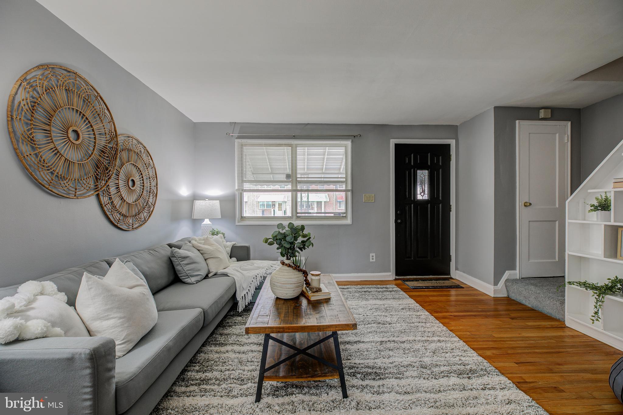 5556 Channing Road Baltimore, MD 21229 - Photo 7 of 44