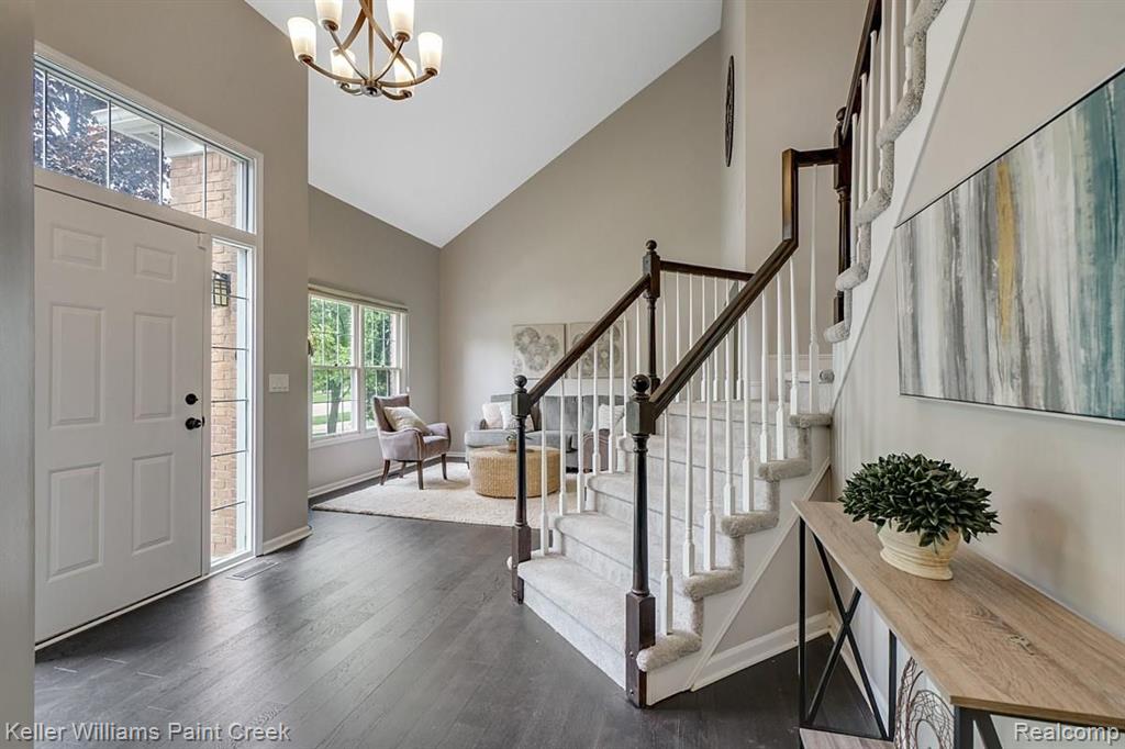 2641 Long Meadow Lane Rochester Hills, MI 48307 - Photo 20 of 38