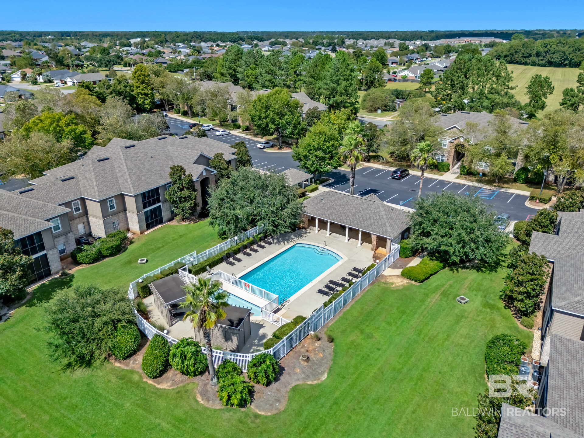 450 Park Avenue, Unit 302 Foley, AL 36535 - Photo 2 of 41 Gallery Image 2