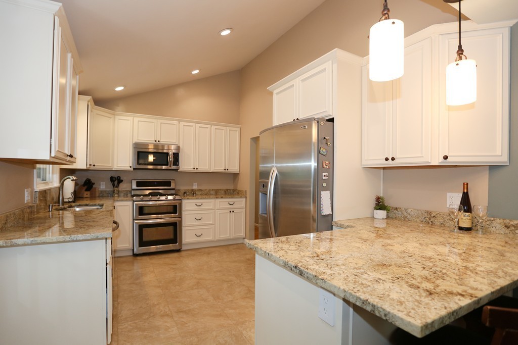 20 Ledgewood Road Framingham, MA 01701 - Photo 10 of 22 Gallery Image 10