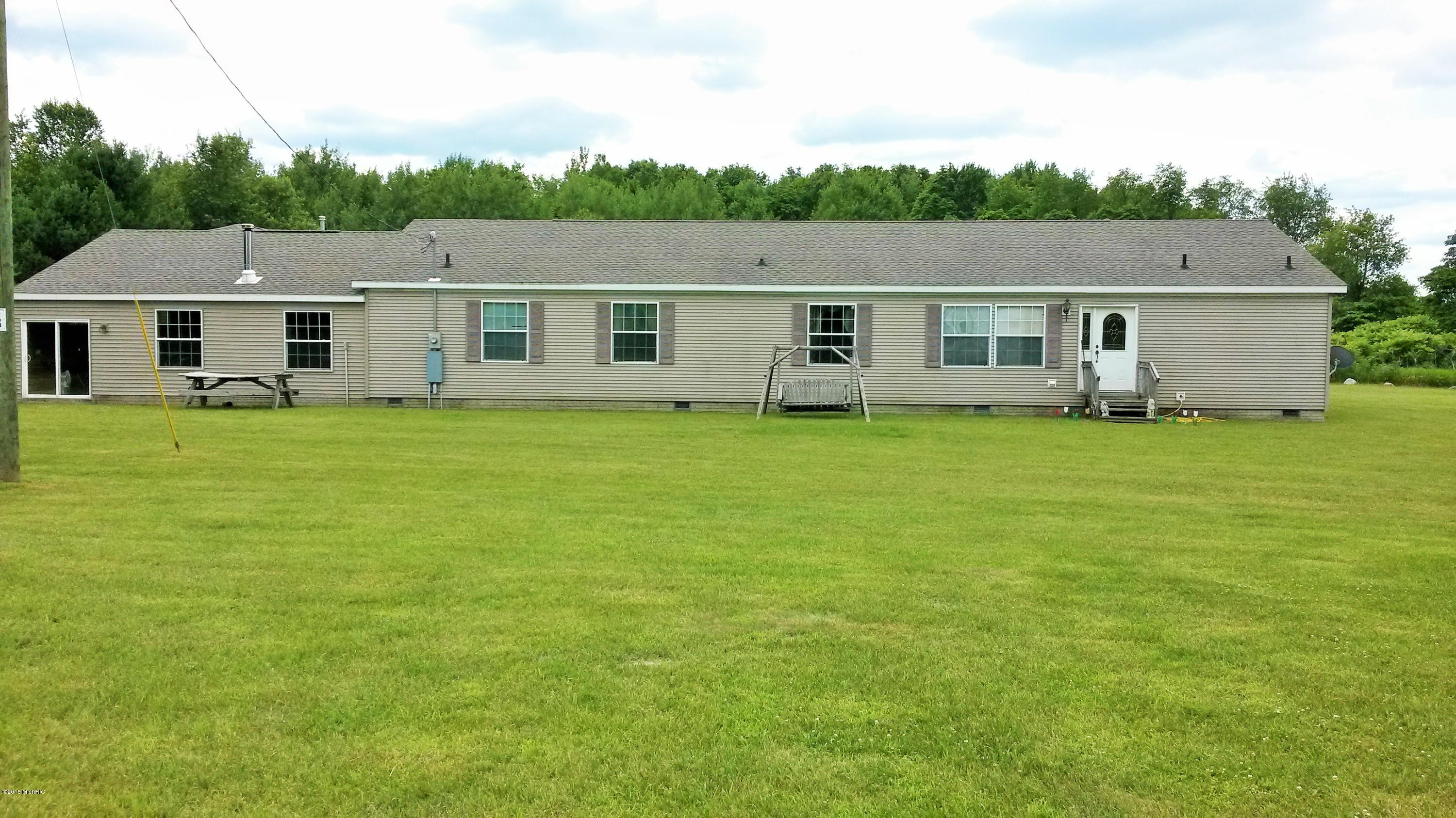 4500 Cutler Road Northeast Edmore, MI 48829 - Photo 1 of 21 20150628_134014