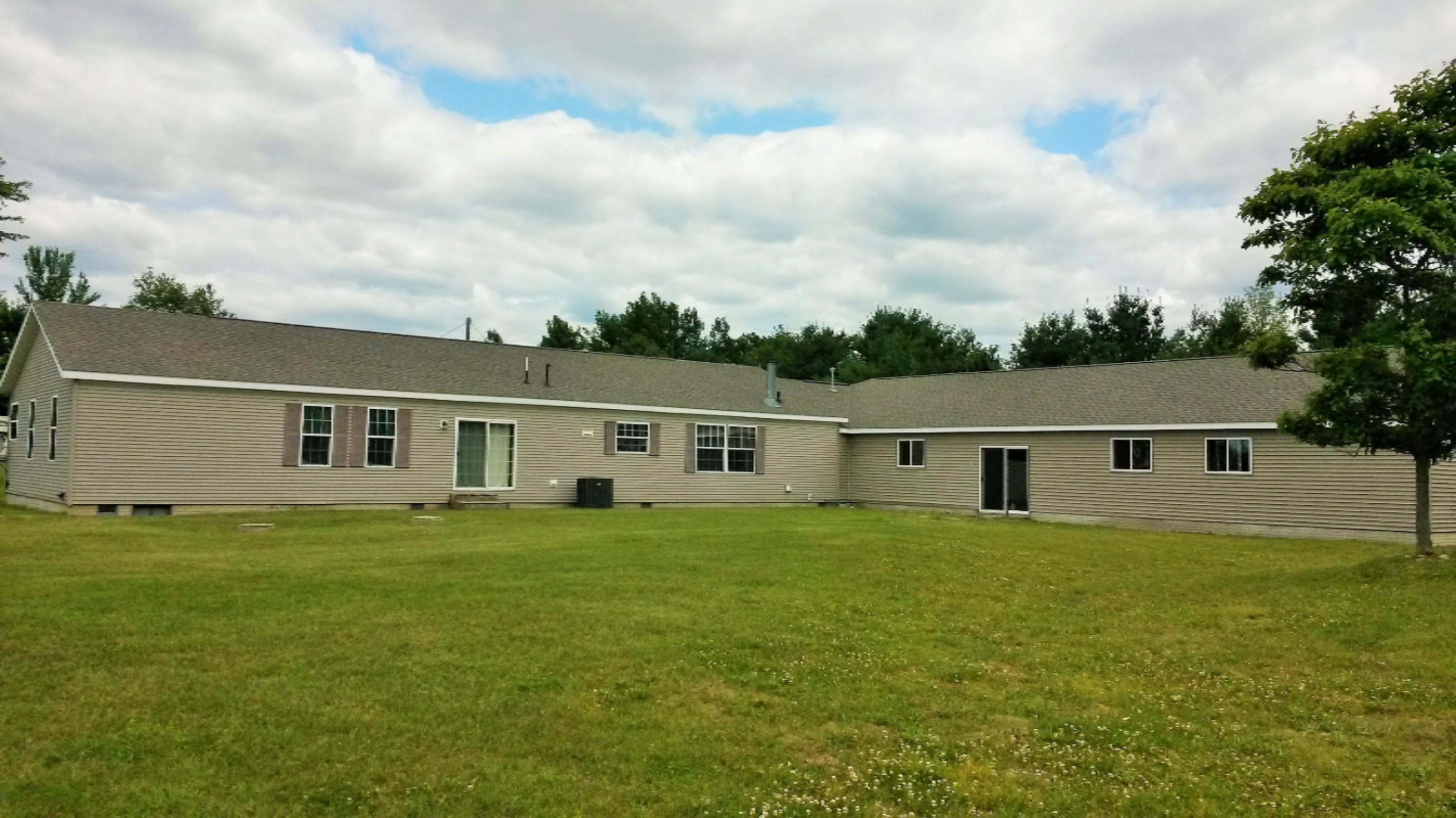 4500 Cutler Road Northeast Edmore, MI 48829 - Photo 3 of 21 20150628_134421