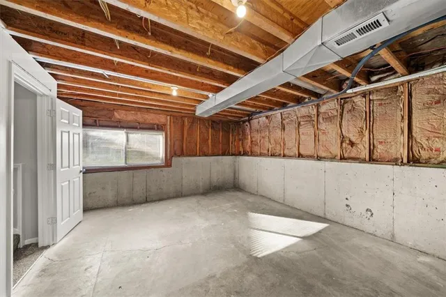 $215,000 | 1948 North 80th Court, Kansas City, KS 66112