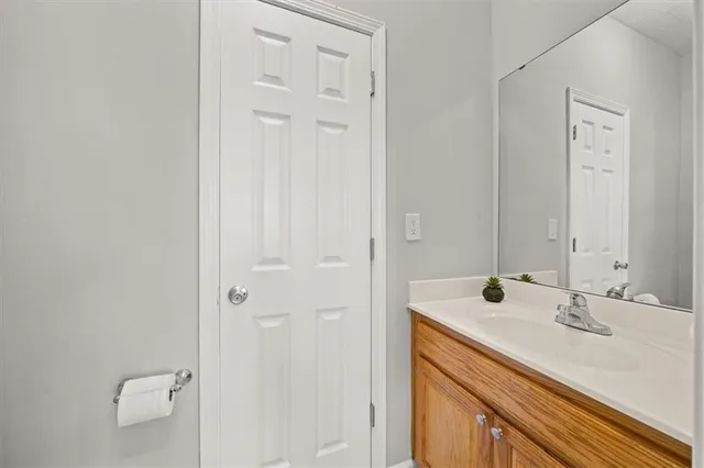 $215,000 | 1948 North 80th Court, Kansas City, KS 66112