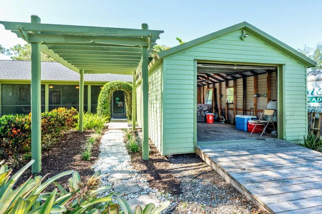 $3,800 | 11989 Persimmon Boulevard, Royal Palm Beach, FL 33411