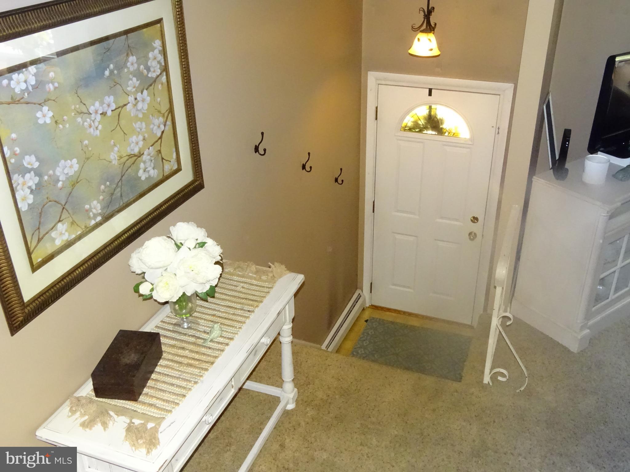 3518 Byrne Road Philadelphia, PA 19154 - Photo 2 of 26 Gallery Image 2
