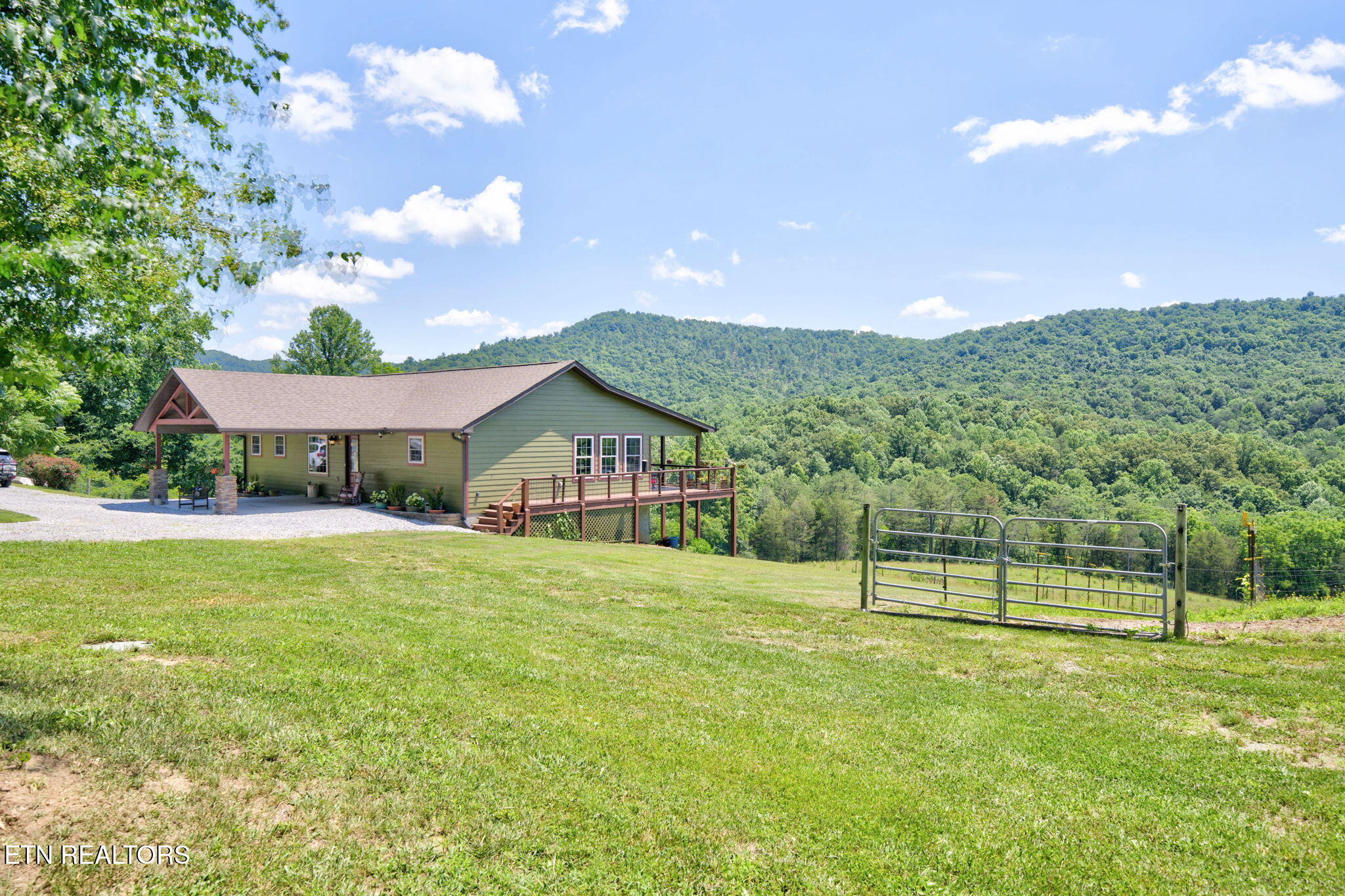 1252 Shellotte Loop Pall Mall, TN 38577 - Photo 21 of 60 25-web-or-mls-1252 Shellotte Loop_124_TN