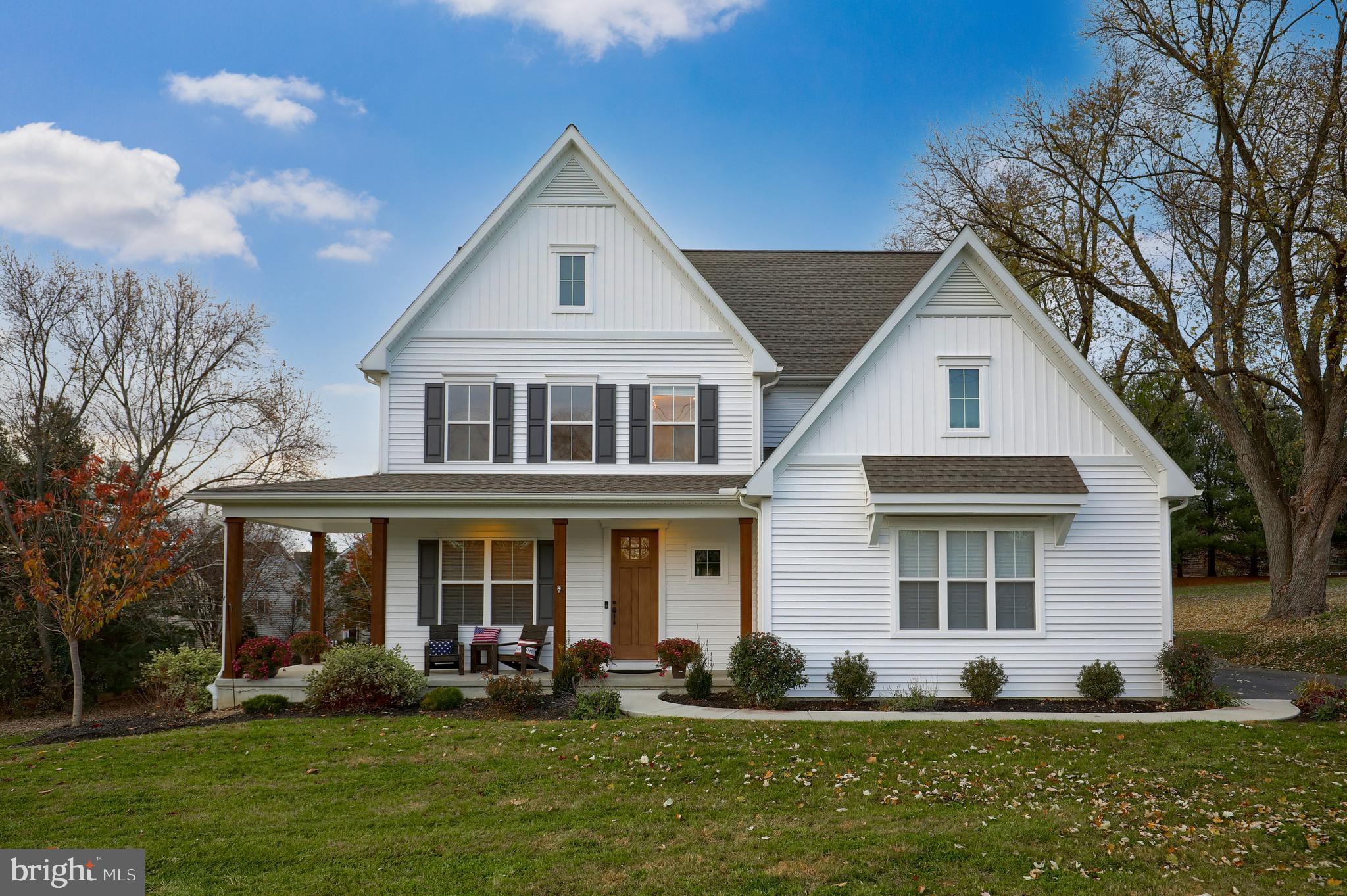 211 Brenneman Road Lancaster, PA 17603 - Photo 1 of 25 Gallery Image 1