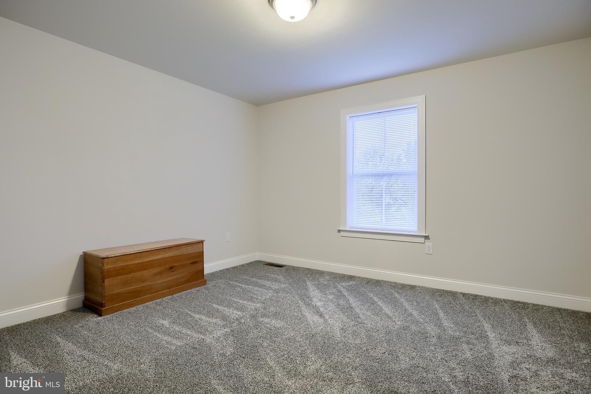 211 Brenneman Road Lancaster, PA 17603 - Photo 16 of 25 Gallery Image 16