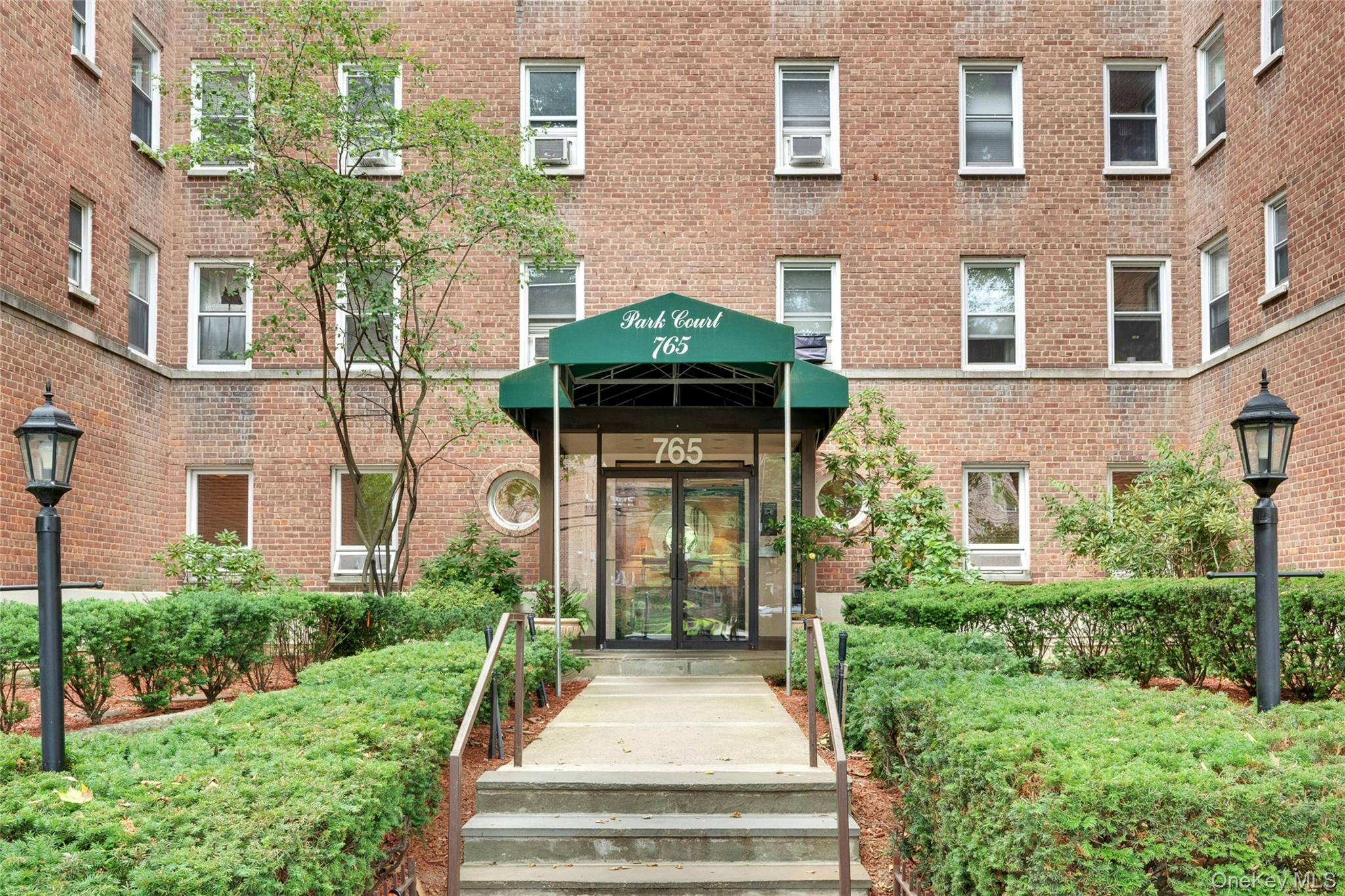 765 Bronx River Road, Unit 4A Bronxville, NY 10708 - Photo 1 of 15 Welcome to Park Court!