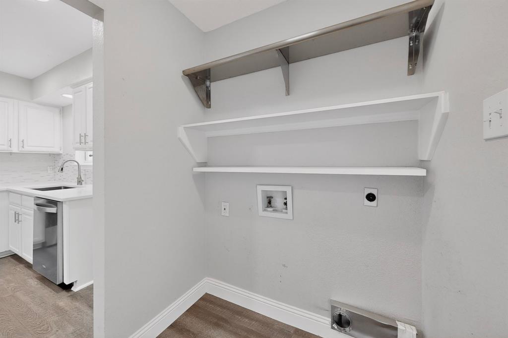 7729 Misty Ridge Drive North Fort Worth, TX 76137 - Photo 25 of 30 a view of utility room