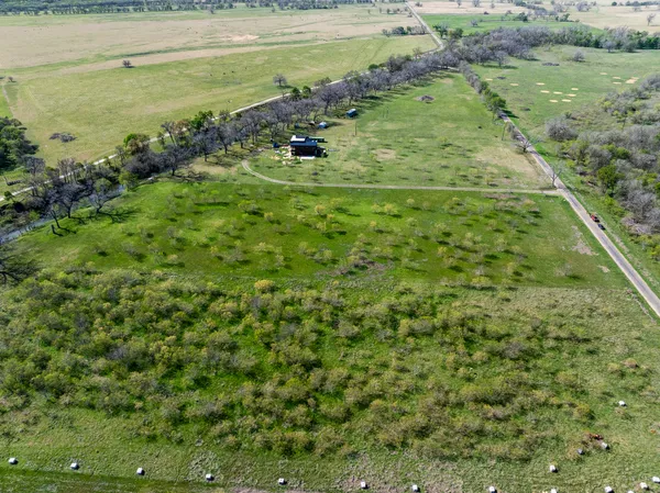 $200,000 | 2151 County Road 429, Rockdale, TX 76567