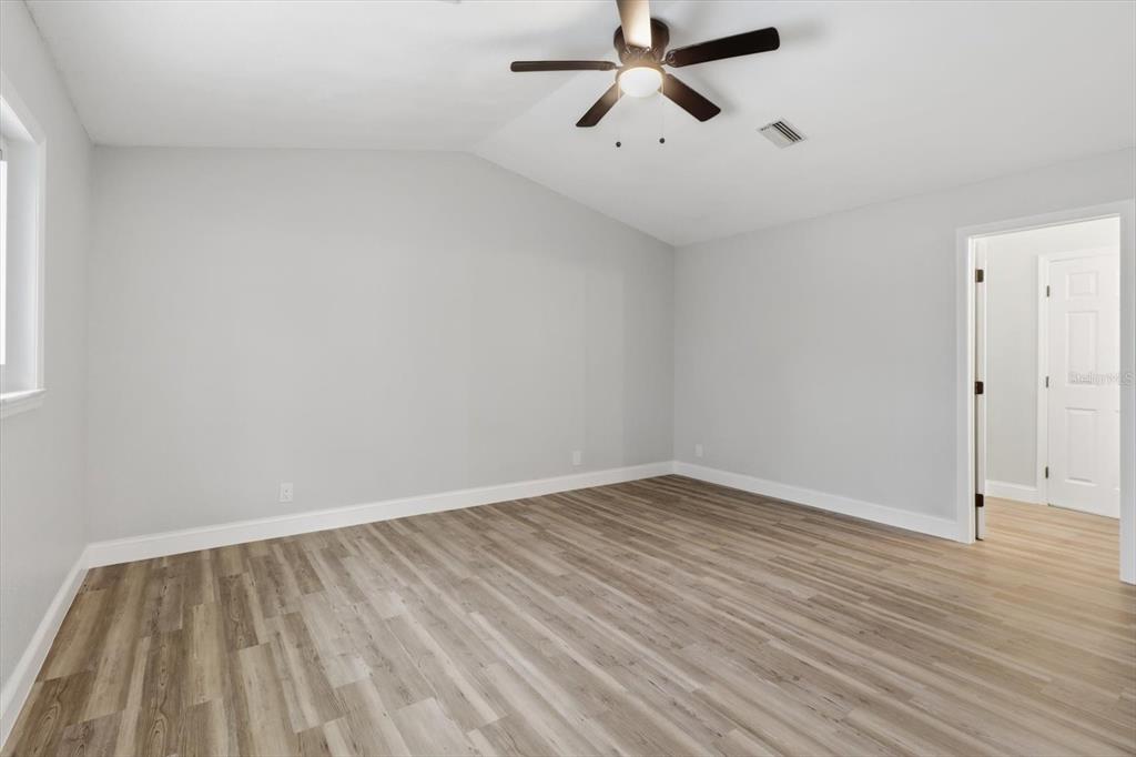 9642 Elgin Boulevard Spring Hill, FL 34606 - Photo 14 of 46