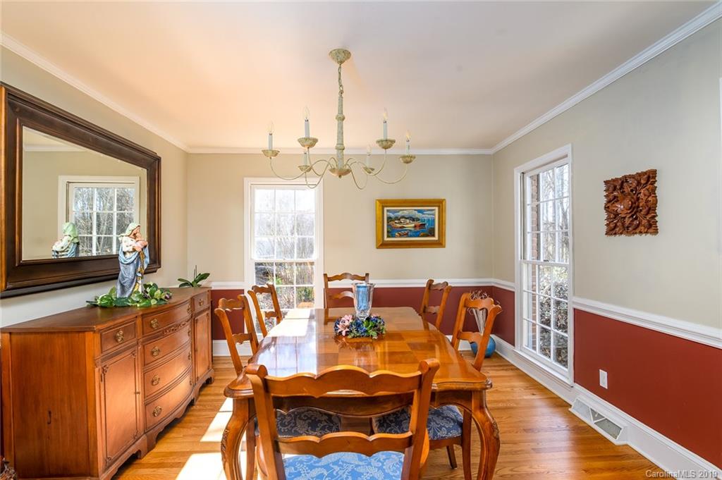 11019 Idlewild Road Matthews, NC 28105 - Photo 14 of 41 Gallery Image 14