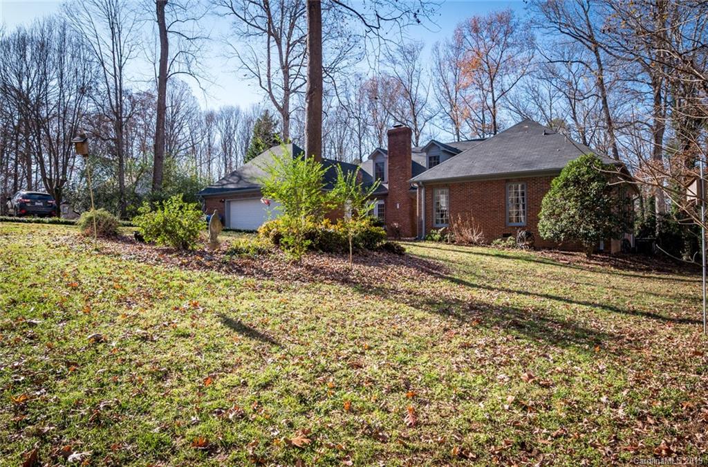 11019 Idlewild Road Matthews, NC 28105 - Photo 40 of 41 Gallery Image 40