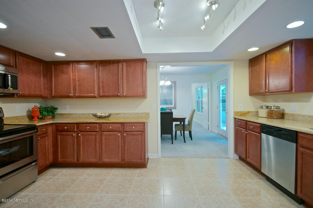 12418 Fort Caroline Road Jacksonville, FL 32225 - Photo 2 of 32 DSC_9667