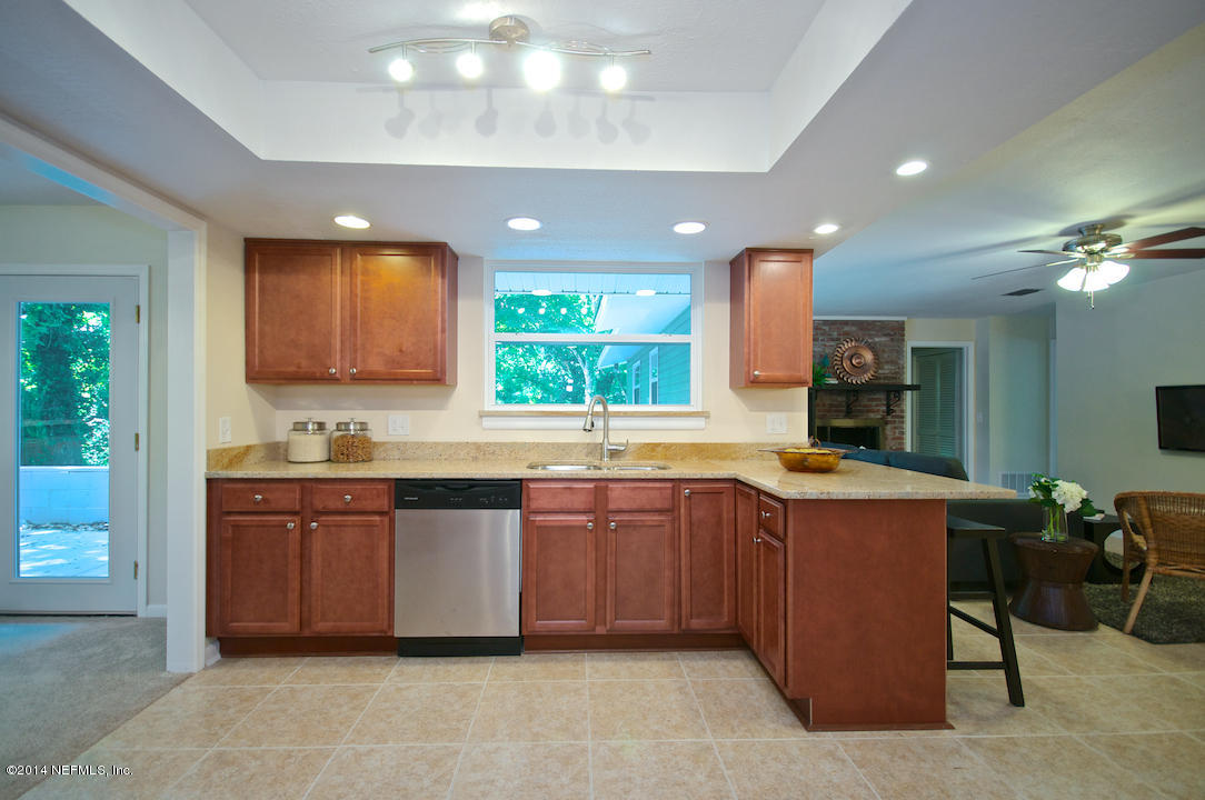 12418 Fort Caroline Road Jacksonville, FL 32225 - Photo 10 of 32 DSC_9669