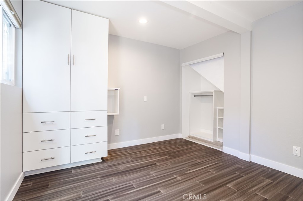 7450 Webb Road Chatsworth, CA 91311 - Photo 16 of 52