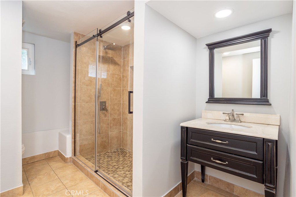 7450 Webb Road Chatsworth, CA 91311 - Photo 18 of 52