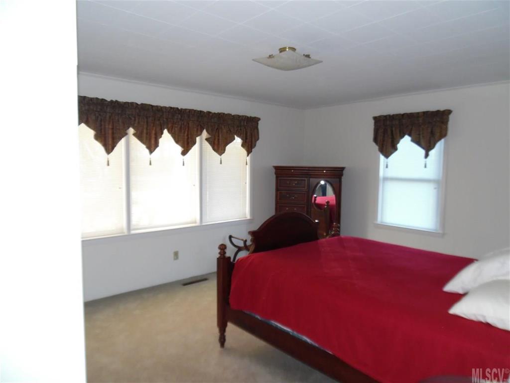 1126 Caleb Setzer Road Newton, NC 28658 - Photo 3 of 12 Gallery Image 3