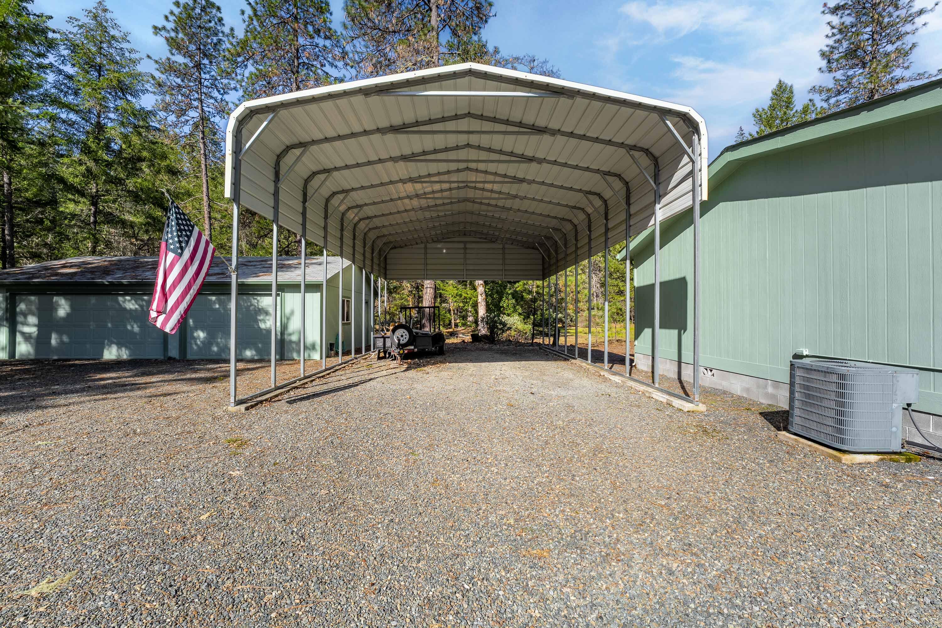 6034 Rockydale Road Cave Junction, OR 97523 - Photo 13 of 41 Car/RV Cover