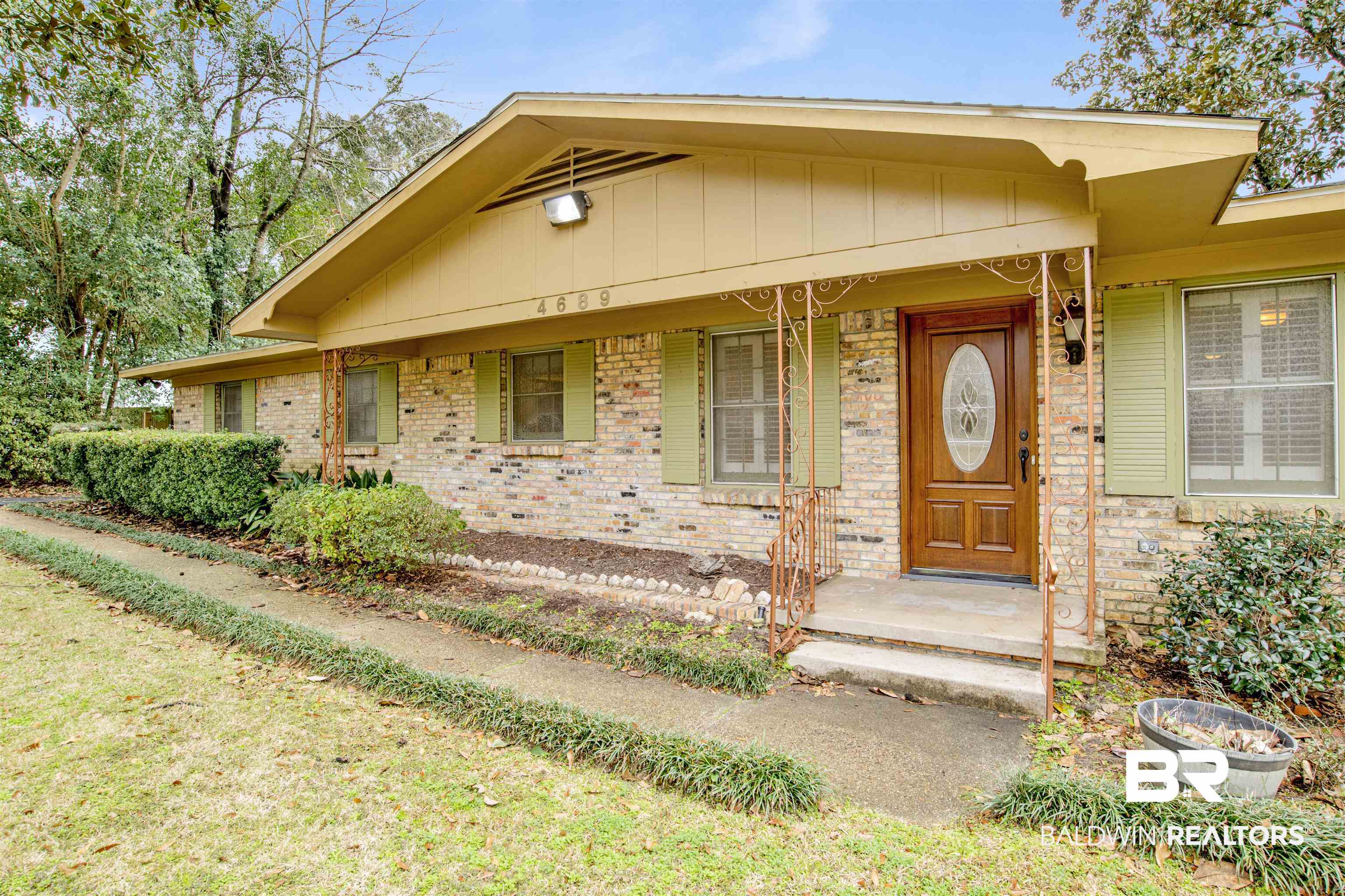 4689 Oak Ridge Road Mobile, AL 36609 - Photo 3 of 40
