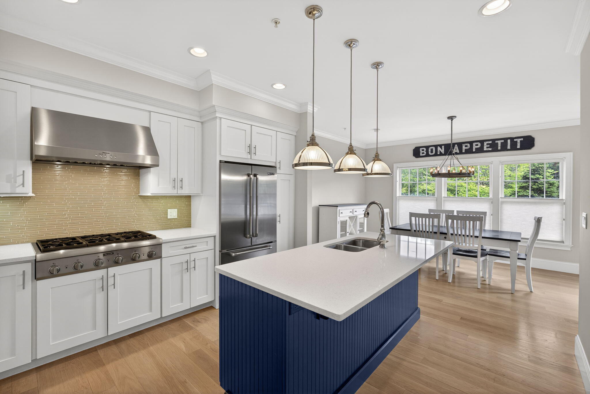 780 Craigville Beach Road, Unit D2 Centerville, MA 02632 - Photo 9 of 29 Kitchen / Dining