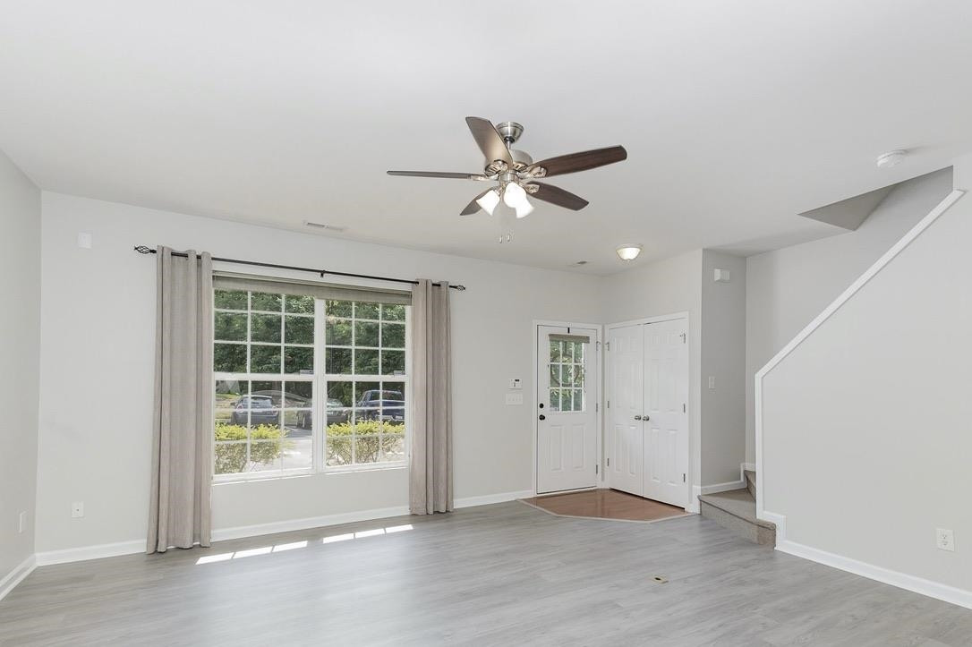 8205 Clasara Circle Raleigh, NC 27613 - Photo 5 of 28 Photo 5