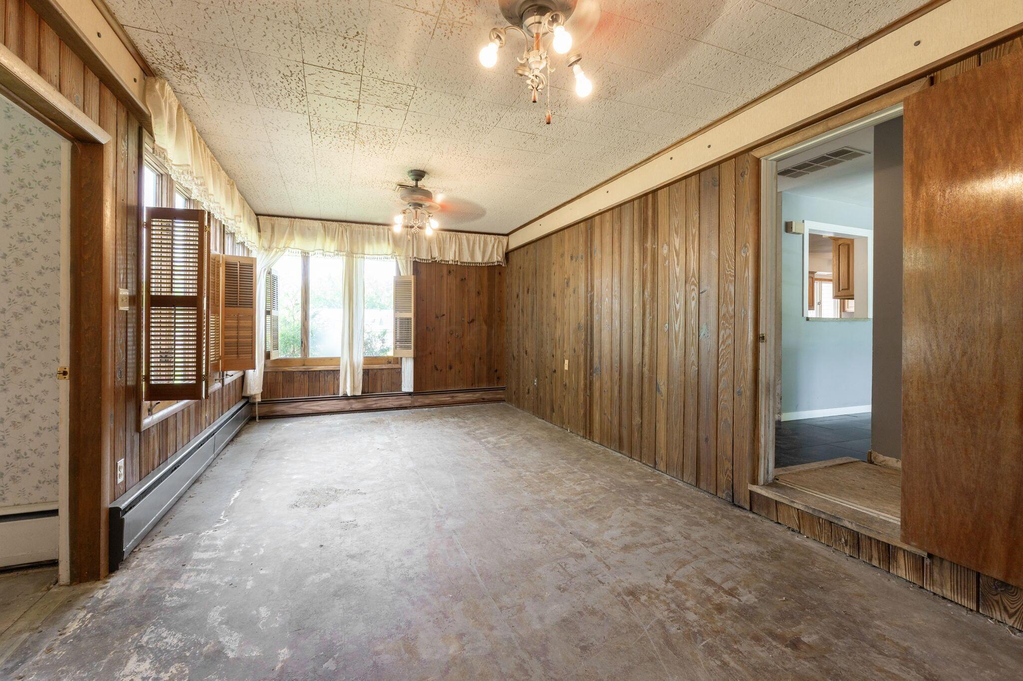1282 Lawndale Road Marion, OH 43302 - Photo 32 of 51 1282 Lawndale Rd (Interior)-22
