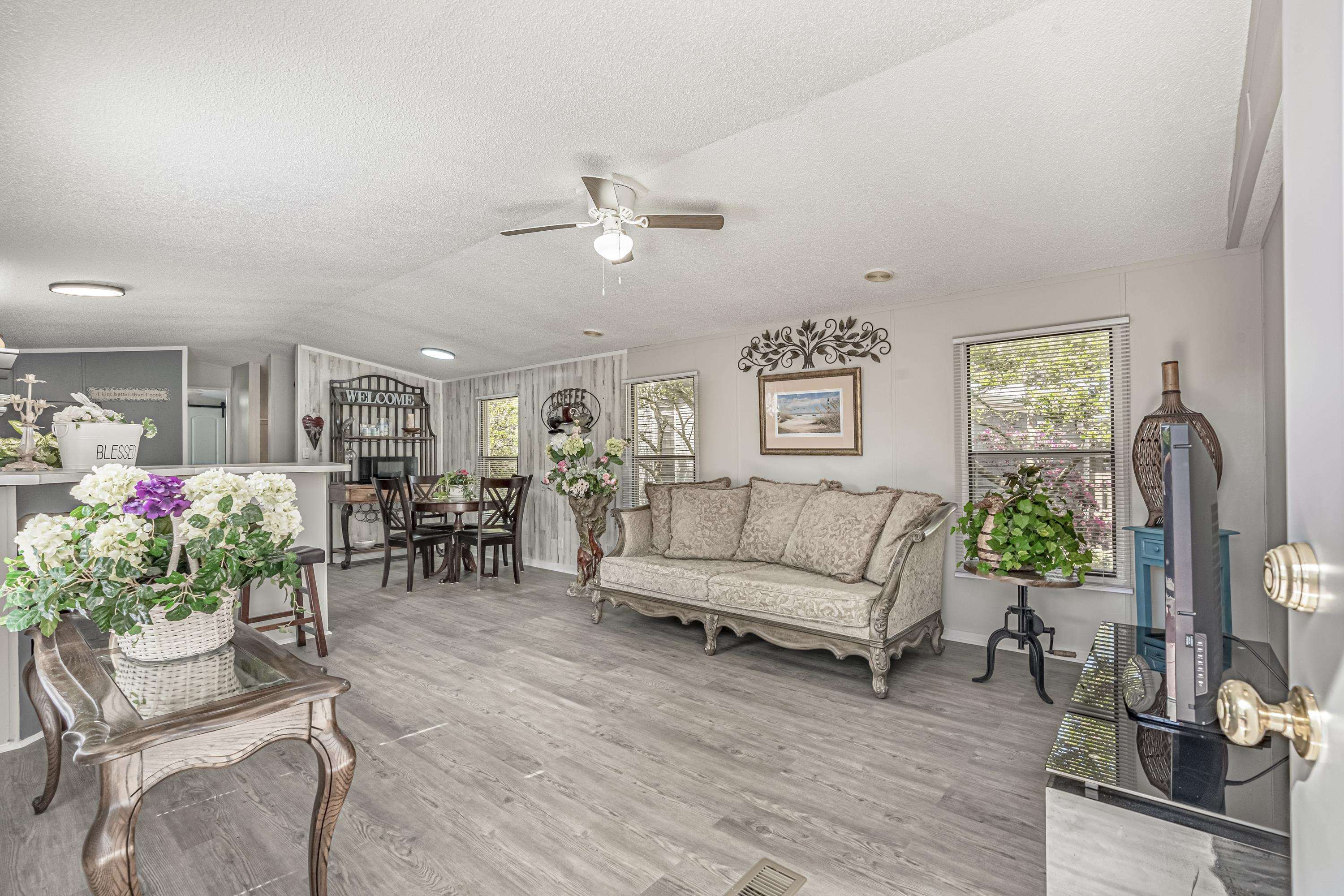 164 Offshore Drive Murrells Inlet, SC 29576 - Photo 7 of 38 Gallery Image 7