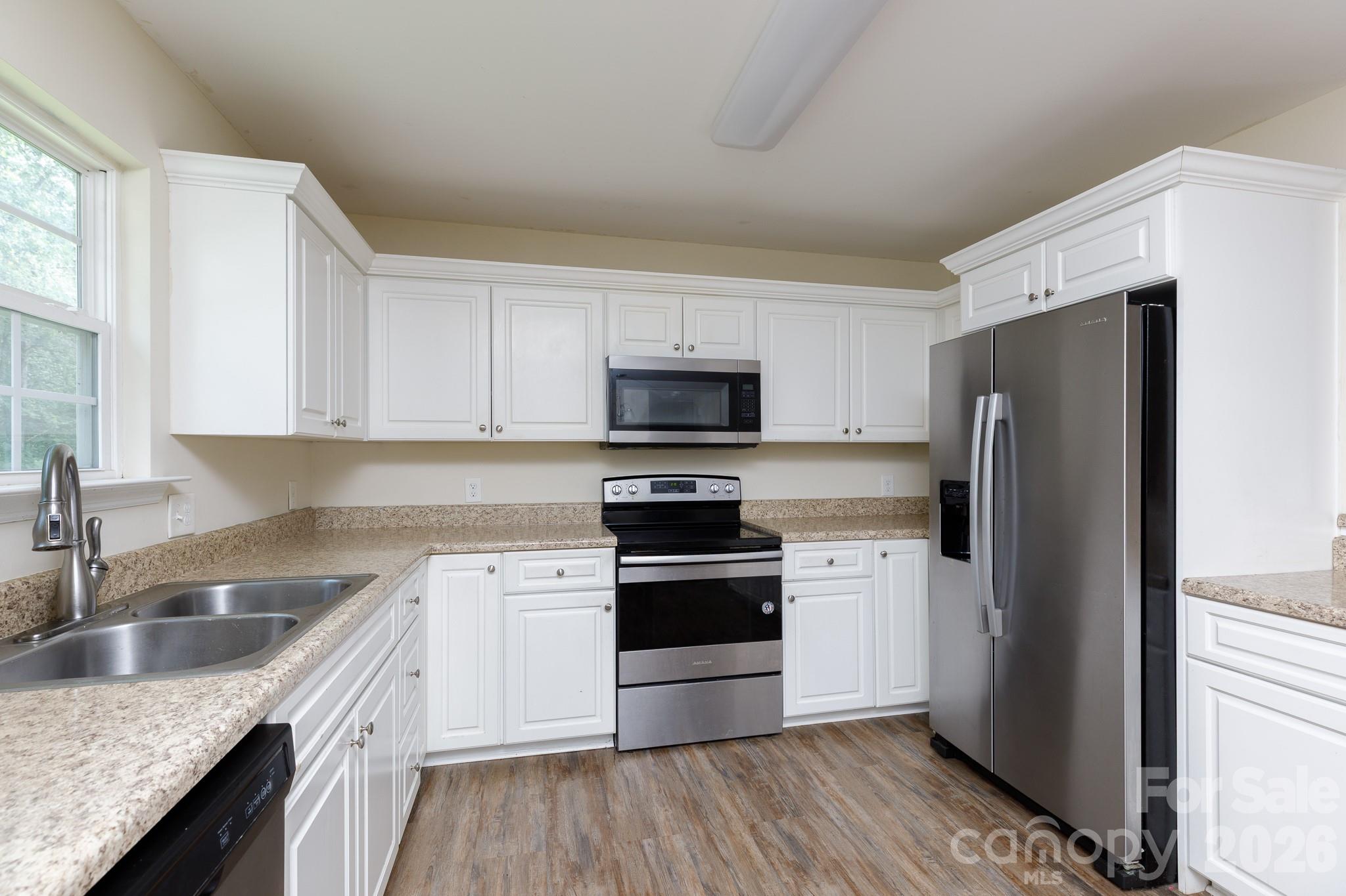 2246 Pacer Road Lancaster, SC 29720 - Photo 5 of 18 Gallery Image 5