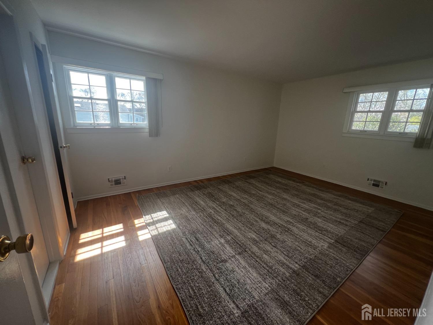 43 Lydia Lane Edison, NJ 08817 - Photo 10 of 29