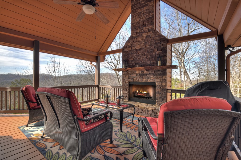 420 Deer Crest Heights Blue Ridge, GA 30513 - Photo 4 of 58 Covered Porch