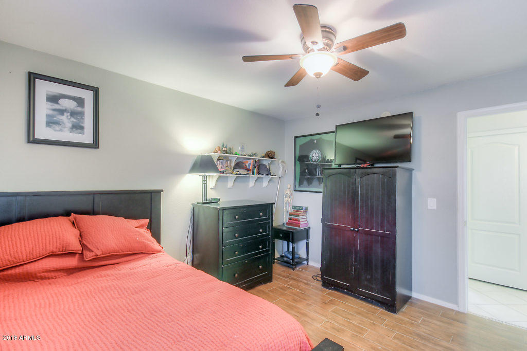 2055 East Smoke Tree Road Gilbert, AZ 85296 - Photo 28 of 44 Additional Bedrooms (2)-SMALL