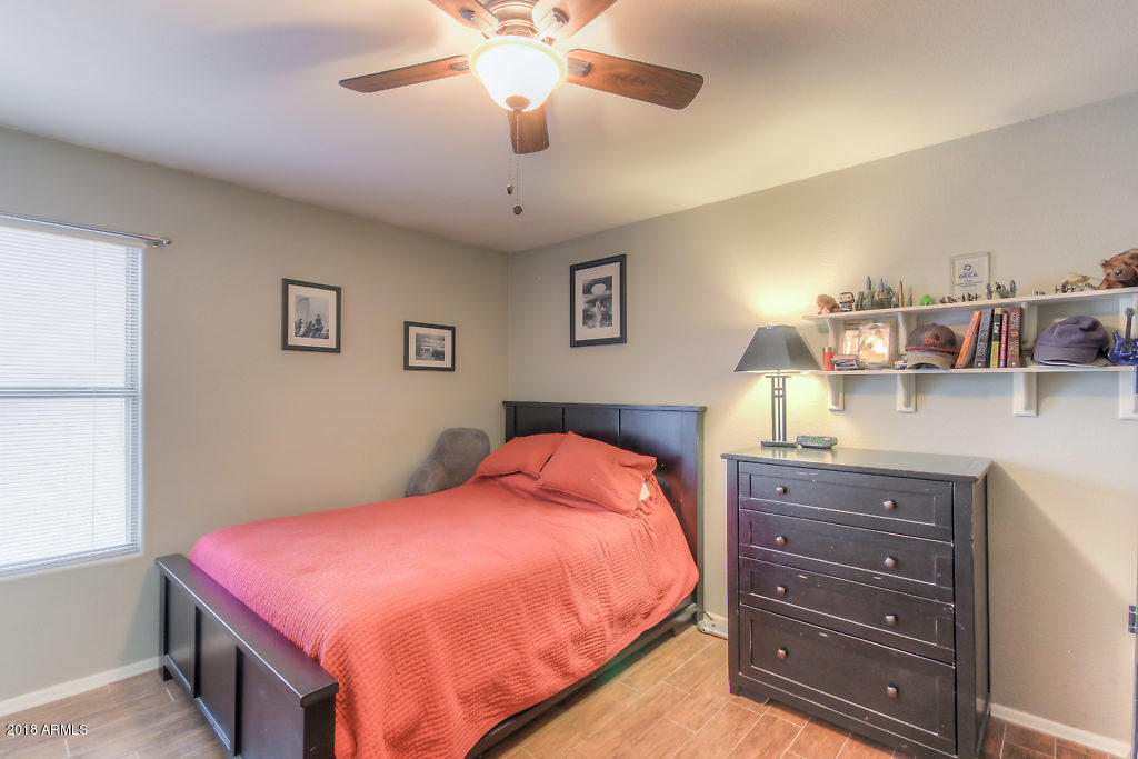 2055 East Smoke Tree Road Gilbert, AZ 85296 - Photo 29 of 44 Additional Bedrooms (1)-SMALL