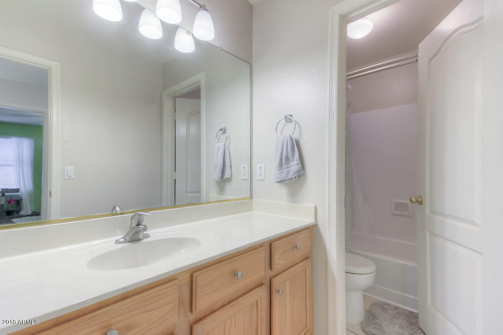 2055 East Smoke Tree Road Gilbert, AZ 85296 - Photo 30 of 44 2nd Bathroom-SMALL