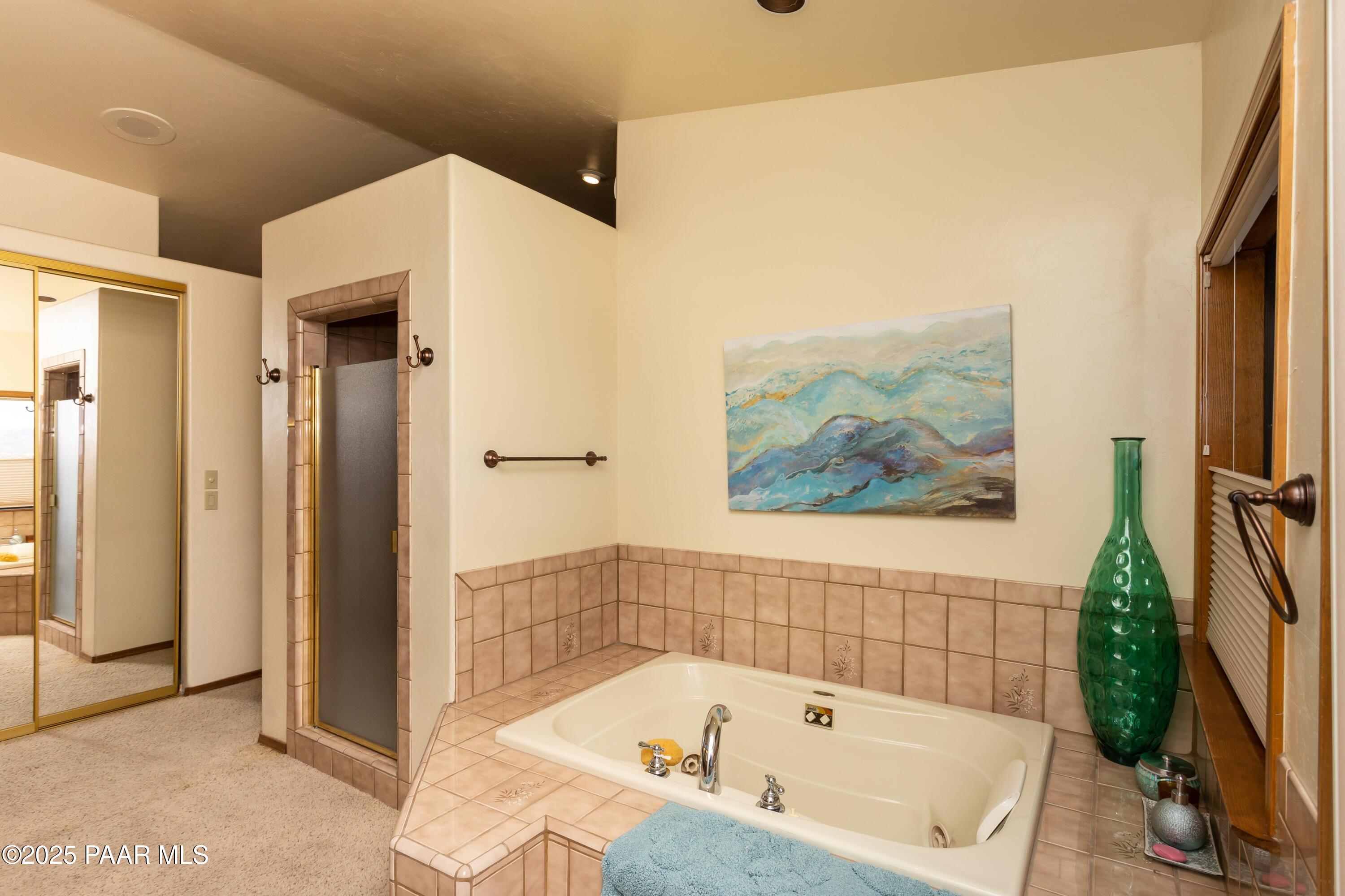 1109 Northwood Loop Prescott, AZ 86303 - Photo 14 of 33 014_Master Bath