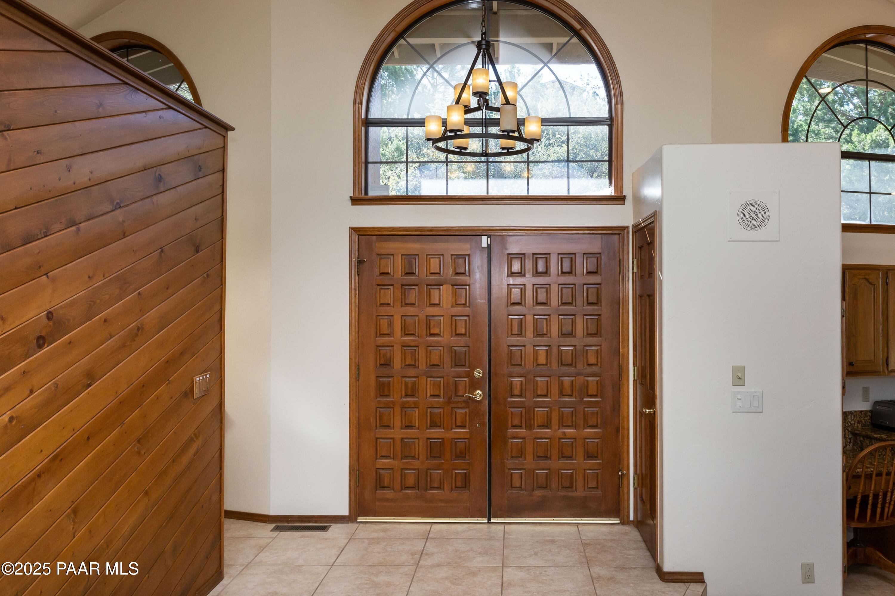 1109 Northwood Loop Prescott, AZ 86303 - Photo 3 of 33 003_Foyer