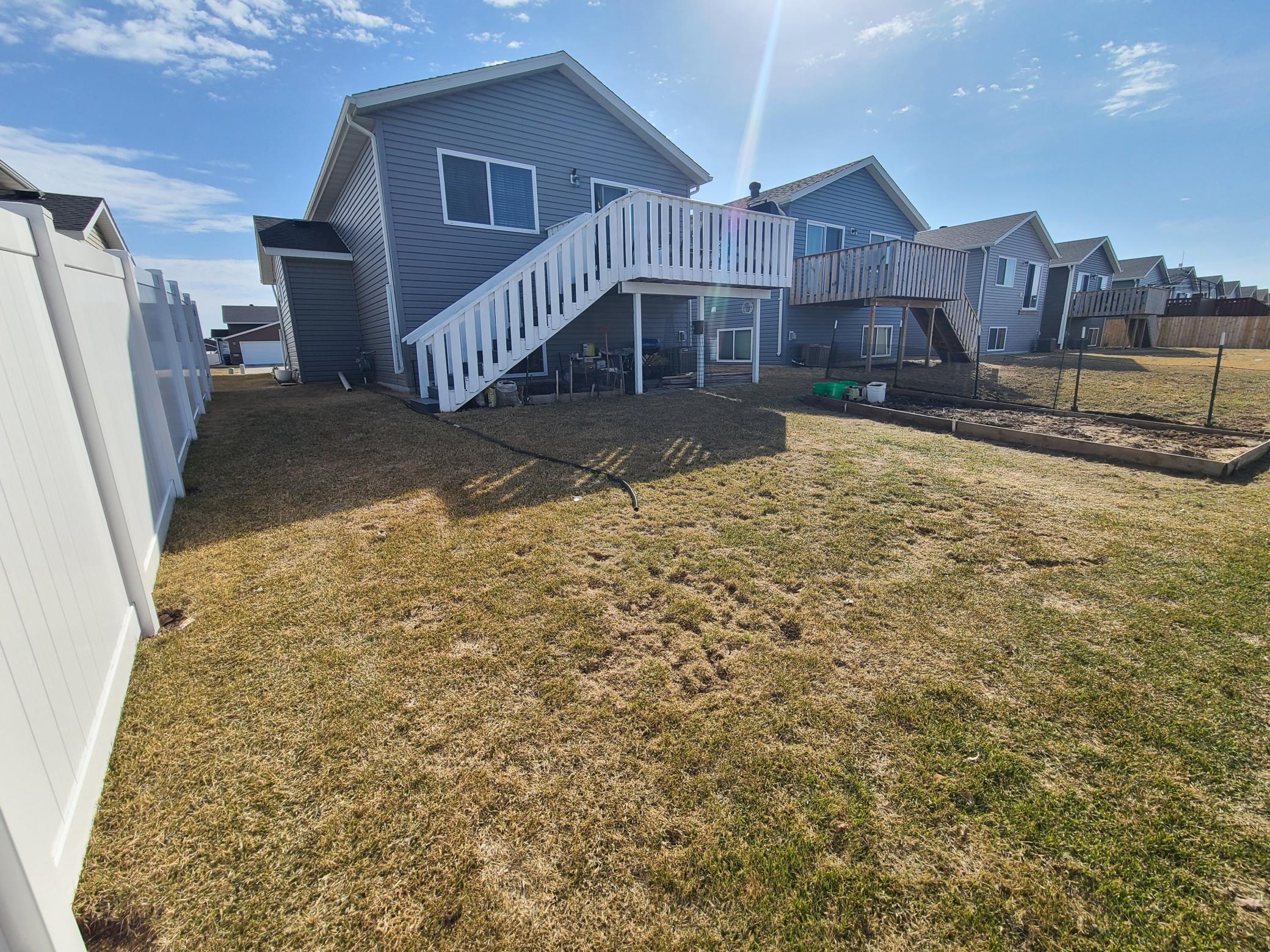 3365 Maple Leaf Loop South Fargo, ND 58104 - Photo 7 of 34