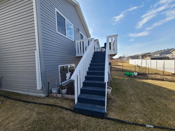 $325,000 | 3365 Maple Leaf Loop South, Fargo, ND 58104