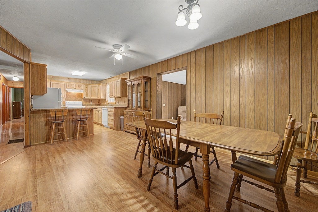 6921 Ivanhoe Road Ivanhoe, VA 24350 - Photo 29 of 76 Gallery Image 29
