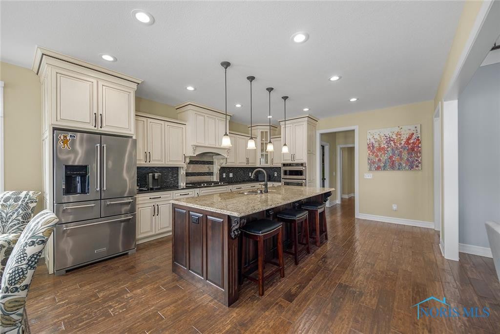 26054 Seminary Road Perrysburg, OH 43551 - Photo 20 of 50 Gallery Image 20