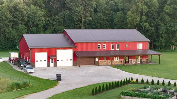 $990,000 | 70468 County Road 143, Ligonier, IN 46767