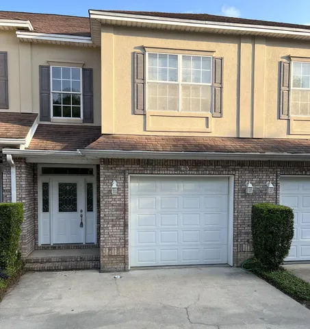 $2,100 | 413 Nathey Avenue, Unit 10, Niceville, FL 32578
