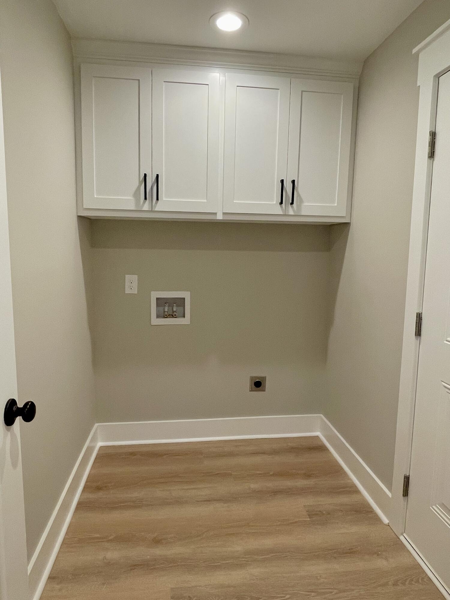 100 Dukes Street St. George, SC 29477 - Photo 9 of 25 laundry hookup