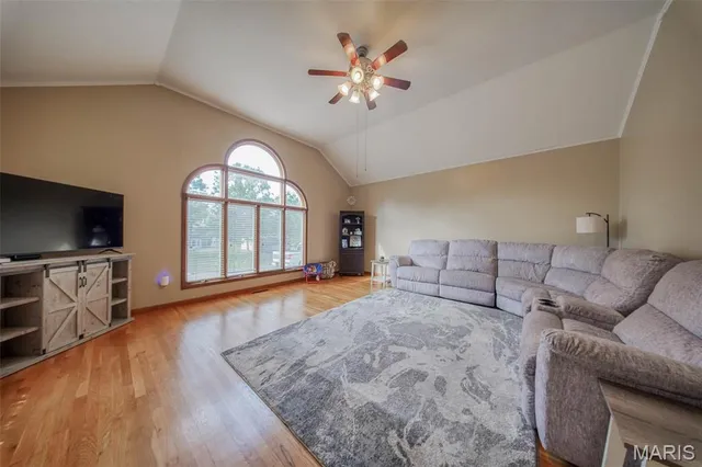 $398,900 | 10575 Stoltz Drive, Rolla, MO 65401